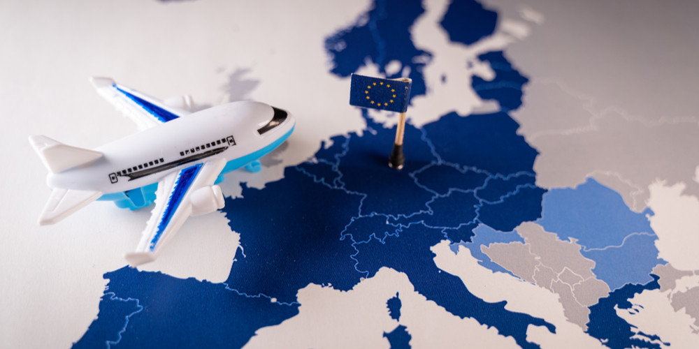 941ca0587f3a49aa90e726ff8d94258c - travel about it
